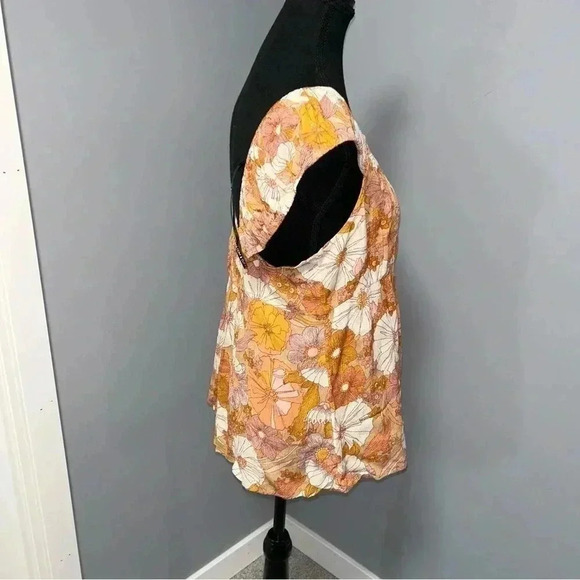 Volcom Only Good Daze  Top - Picture 2 of 5